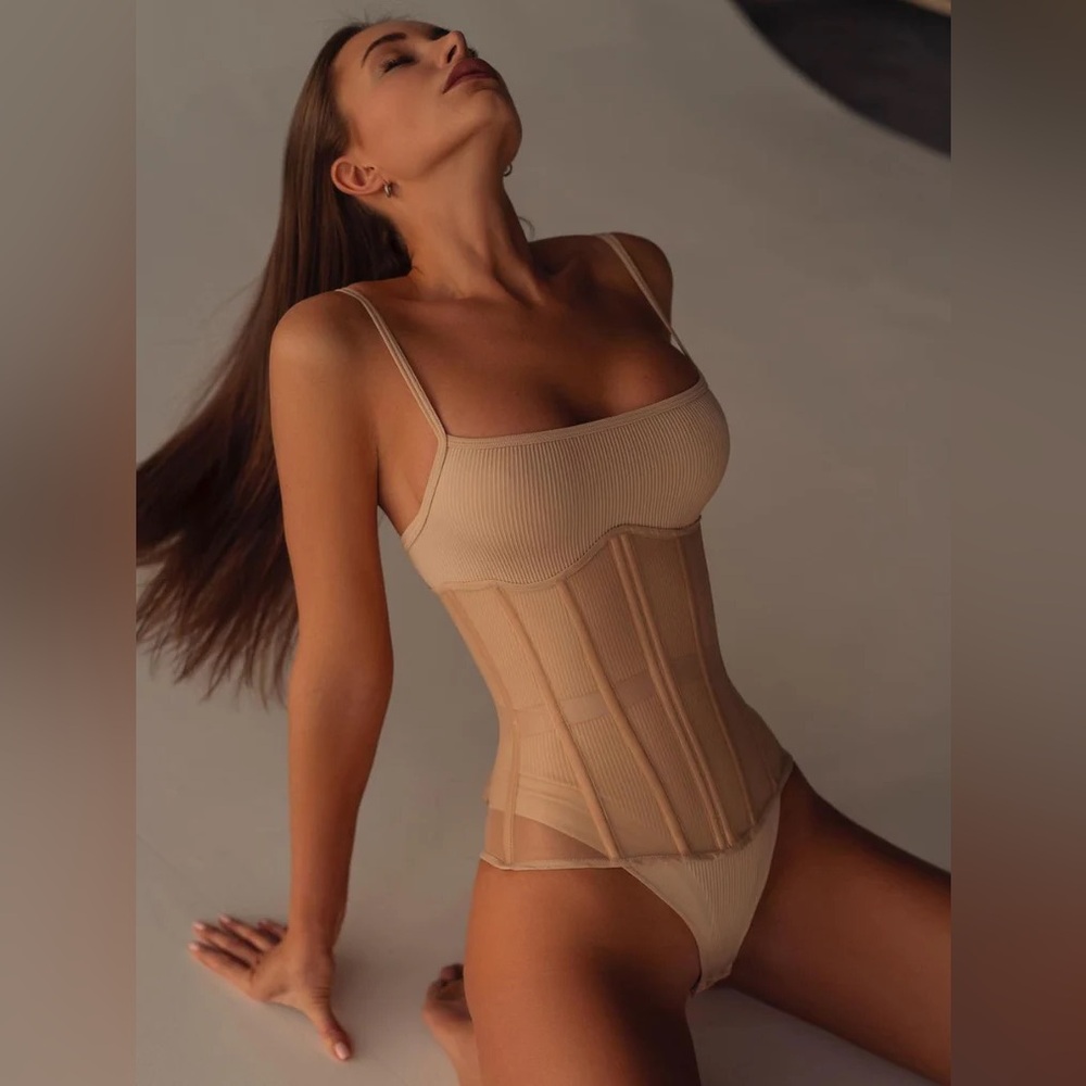 Perfect Corset Cape Form Corset
